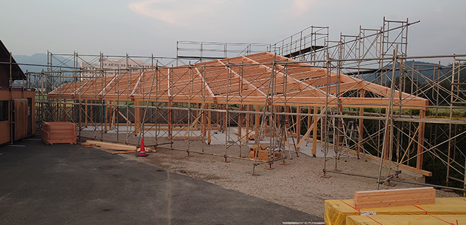 木造建築建方